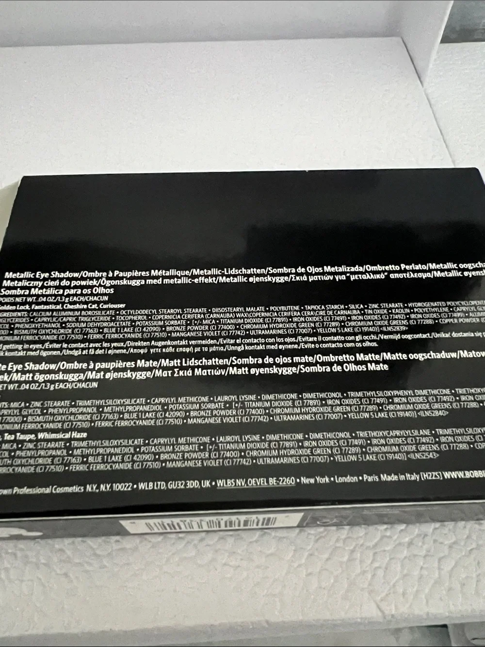 Bobbi Brown Alice in Wonderland Eyeshadow Palette - Limited Edition